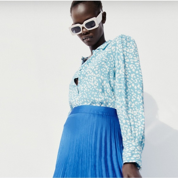 Zara leopard print pleated long sleeve blouse - Picture 1 of 6